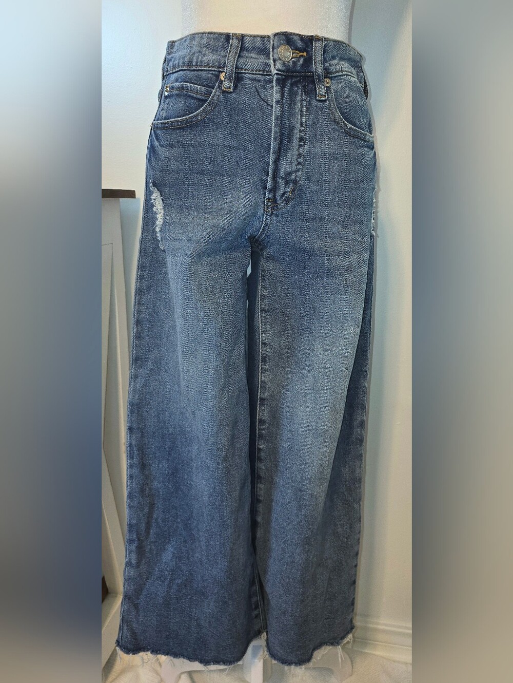 OAT New York High-Rise Wide Leg Women’s Cropped Denim Size 26